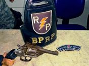 Revólver calibre 38 apreendido durante a ocorrência