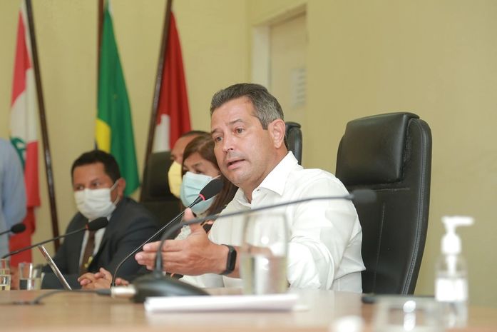 “O SAAE de Penedo não está à venda”, esclarece Maurício Quintella sobre a concessão de serviços