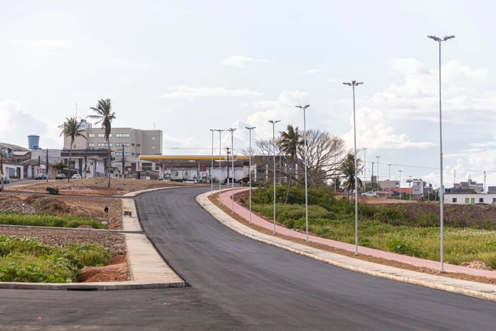 Binário da Marginal do Piauí já avança 6 km em Arapiraca
