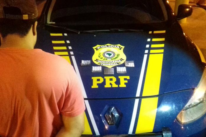 Condutor foi flagrado com comprimidos de rebite