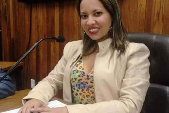 Liz Souza, presidente da comissão provisória do PT em Lagoa da Canoa