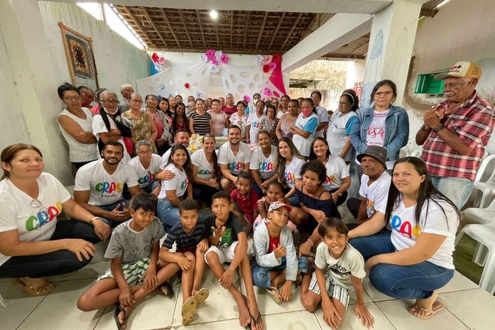 Grupo de Idosos do CRAS Anadia recebem homenagem em comemoração ao Dia dos Avós