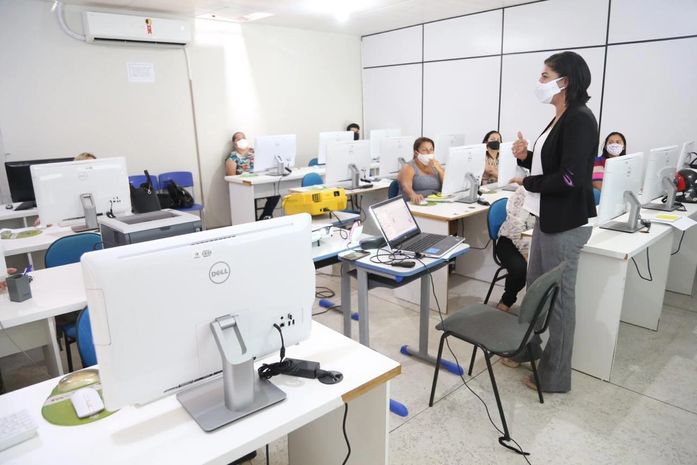 Educação promove capacitação sobre tecnologias digitais para coordenadores