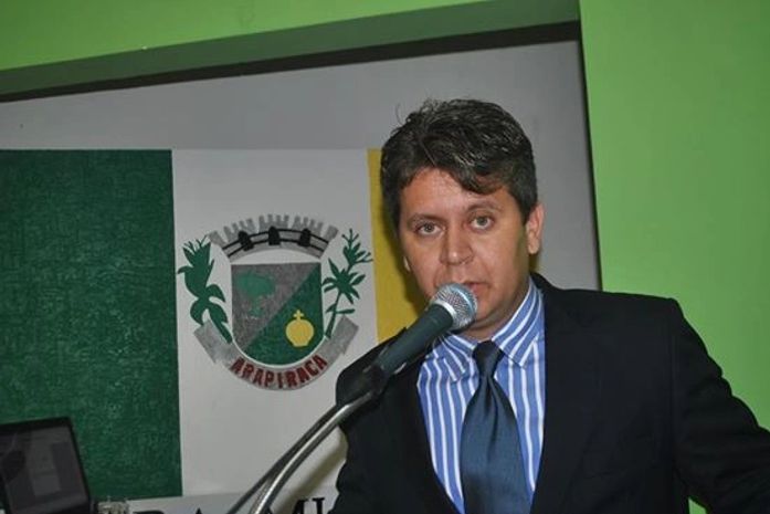Presidente do Legislativo de Arapiraca pede esclarecimento do assassinato de professor