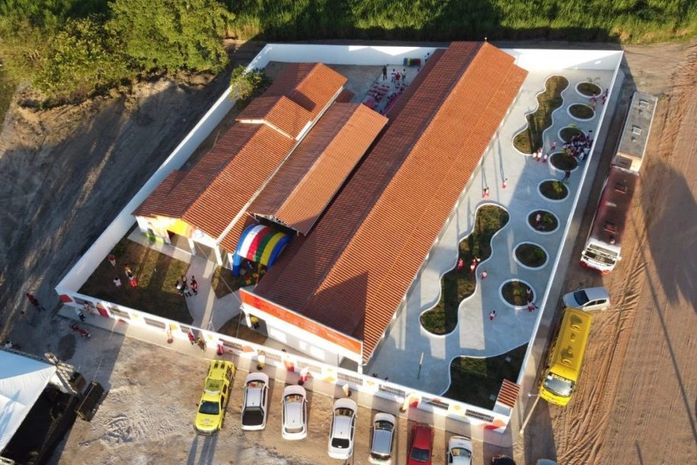 Prefeito Ronaldo Lopes investe em escola digna para o povo da zona rural de Penedo