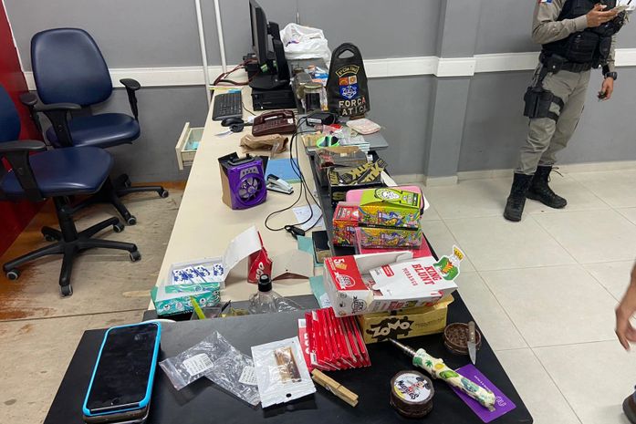 "Entregador" é flagrado é com 400 comprimidos de LSD que seriam distribuídos em festas no litoral sul