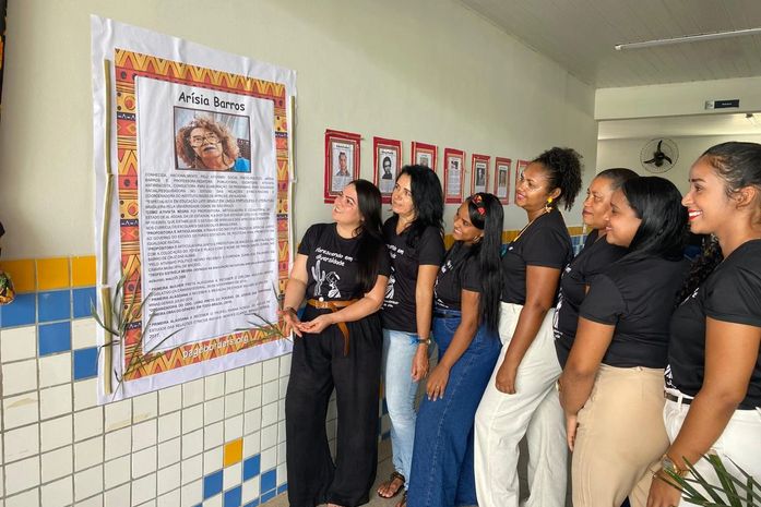 Esta ativista foi homenageada pela Escola Mizia Bezerra de Farias, no Quilombo Birrus,em Teotônio Vilela,AL. Quanta honra!