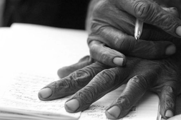 -“Não seio ler”-me falou a mulher preta, ou o analfabetismo no Brasil tem cor e CEP definidos. E daí?