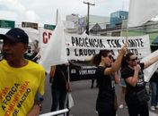 Moradores do Pinheiro, Mutange e Bebedouro realizam protesto