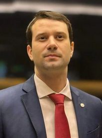 Deputado faz avaliação sobre cenário social e econômico no último ano

