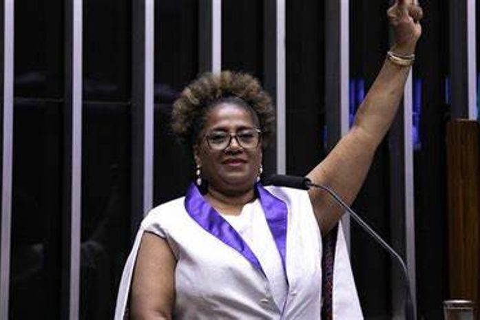 Tu vens para o P20 em Maceió? perguntou esta ativista à deputada gaúcha e ela disse sim. Que legal!