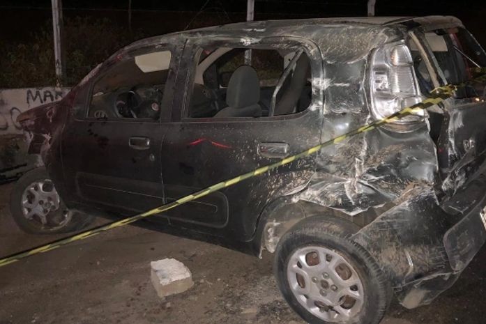 Colisão deixa PM da reserva ferido e esposa morta no Sertão do Estado