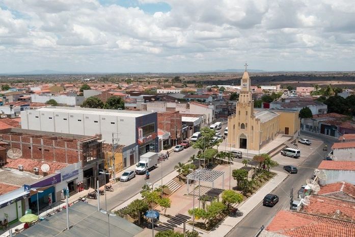 
Homem suspeito de abusar de três crianças em Olho d’Água das Flores é procurado pela PM