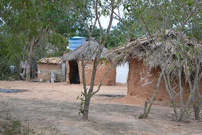 MPF vistoria escola improvisada por indígenas Koiupanká, no município de Inhapi