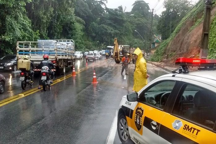 Confira pontos de alagamento a serem evitados em Maceió