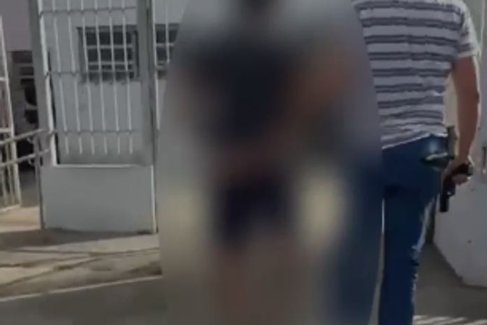 Vídeo: personal trainer é preso por estupro de adolescente em academia 