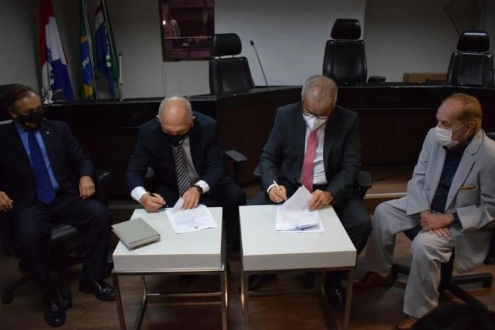 TCE/AL e Escola de Contas assinam termo de Cooperação Técnica com TJ/AL e TRE/AL