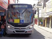 Casal é preso acusado de depredar ônibus no Centro de Maceió