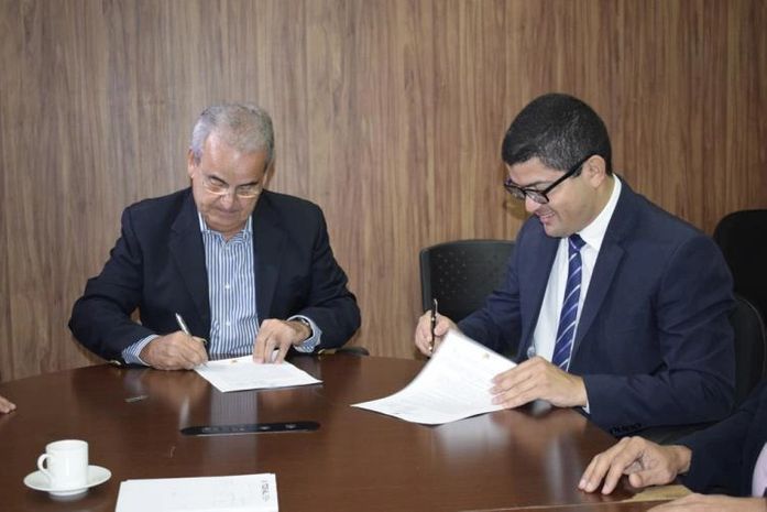 TCE/AL e Seplag firmaram parceria para desenvolvimento de tecnologias nas áreas de Recursos Humanos