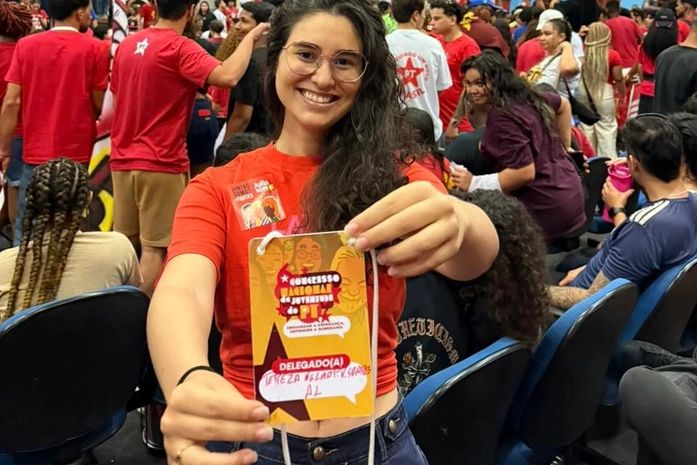 Teca Nelma participa do 6º Congresso Nacional da Juventude do PT e reforça compromisso com a mobilização jovem rumo à eleição de 2026