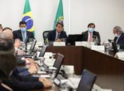 Governadores apoiam veto a reajustes de salário para servidores