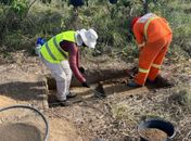 Descoberta arqueológica revela vestígios históricos durante obras da AL-102 Norte, em Maceió
