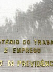 Secretário-executivo do Ministério da Previdência tem prisão decretada
