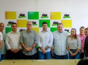 Renan Calheiros, Caio Uchôa e Henrique Vilela no centro da foto
