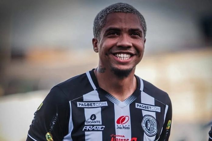 Anderson Feijão renova contrato com o ASA até 2023
