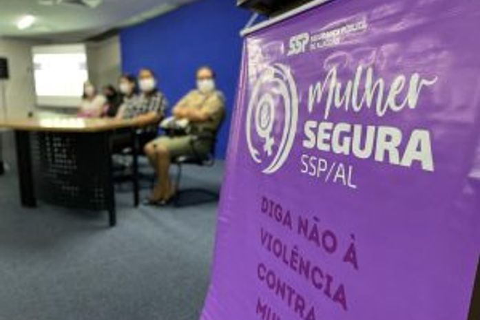 Cerimônia da SSP marca lançamento de documentos para prevenção e combate à violência contra a mulher