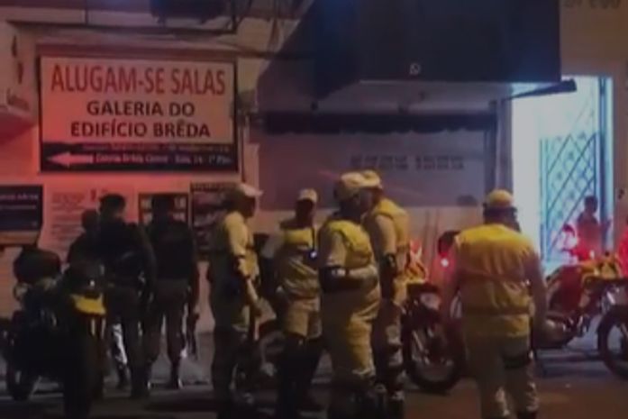 Criminosos assaltaram loja de joias dentro do Edifício Breda, em Maceió
