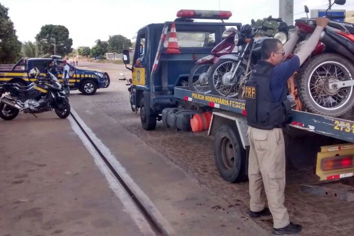 Cinco pessoas são presas no final de semana pela PRF