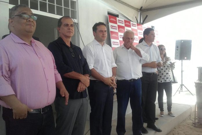 Governador Renan Filho durante inauguração de Unidade de Internação Feminina