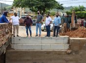 Dudu Ronalsa visita obras em andamento no município Tanque D'Arca