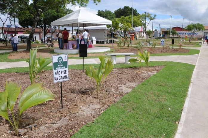 Inauguração da Praça Marcos Vinícios no Conjunto Eustáquio Gomes