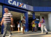 Saque do FGTS para nascidos em fevereiro e março começa hoje