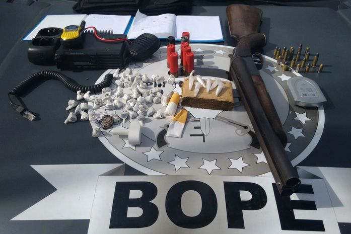 Suspeito de tráfico de drogas é preso por policiais do Bope