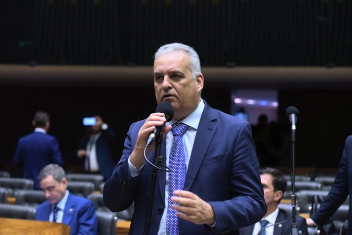 Direto do plenário da Câmara, Alfredo Gaspar comemora aprovação de projeto que torna permanente a Lei de Incentivo ao Esporte
