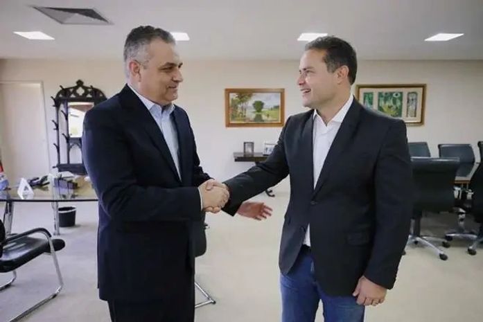 Alfredo Gaspar X Renan Filho