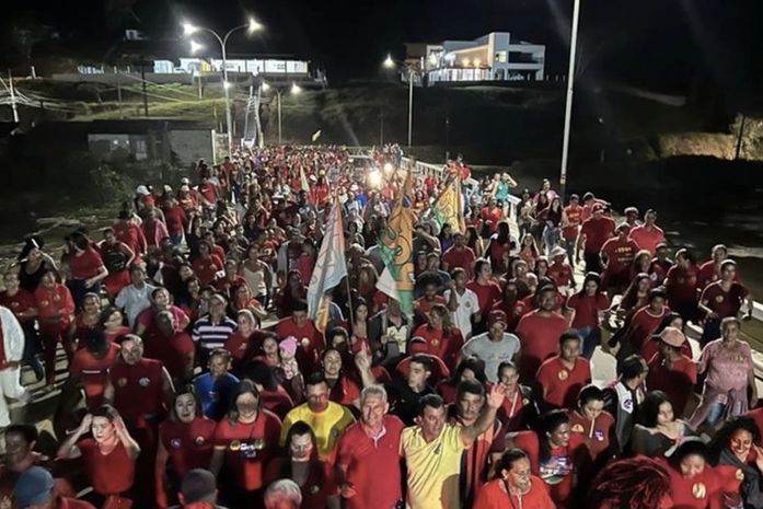 Deputado Federal Geo Cruz faz caminhada com apoiadores em São José da Laje