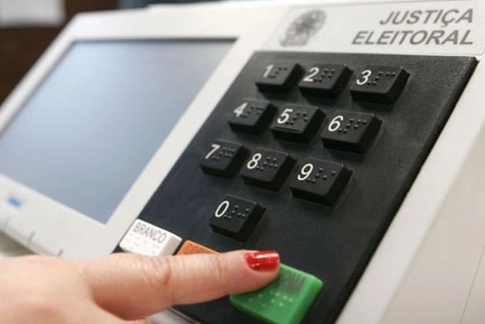 Taquarana e Limoeiro de Anadia já têm novos prefeitos