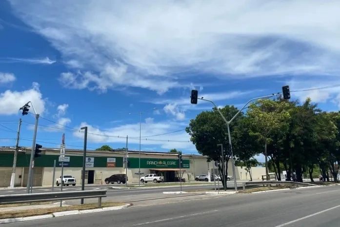 Novo retorno na Av. Durval de Góes Monteiro começa a operar hoje; veja o que muda