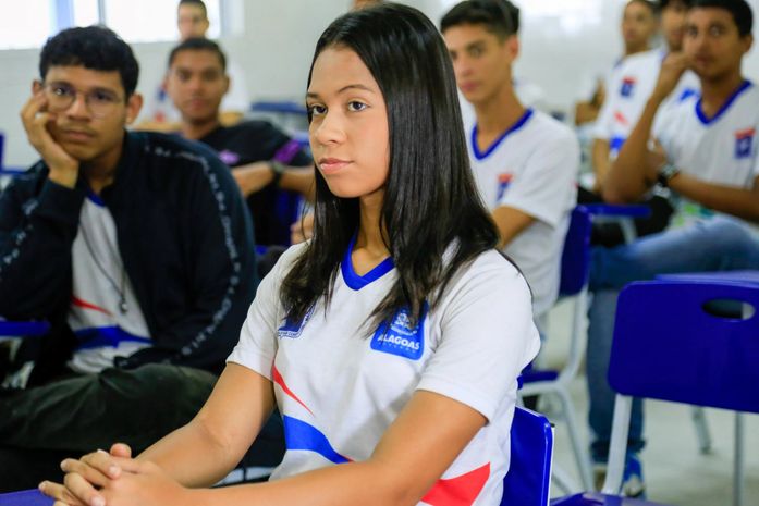 Pré-matrícula de novatos na rede estadual se encerra nesta quarta-feira