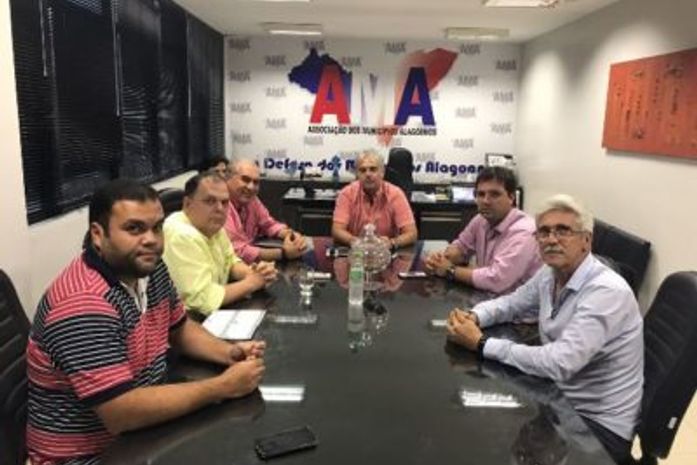 participaram os prefeitos Adelmo Calheiros, David Brandão, Marcos Lisboa e Antônio Palmery.