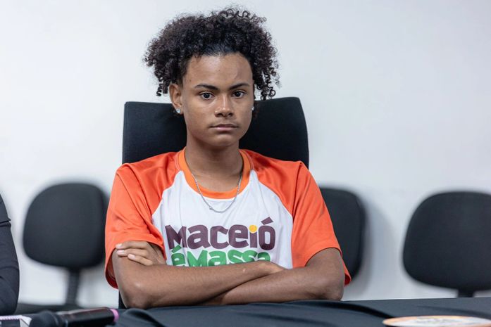 
'O Comitê Municipal da Igualdade Racial, da Prefeitura de Maceió  deve ser fonte de conhecimento entre gerações.'- afirmou  Klinstiann, de 19 anos
