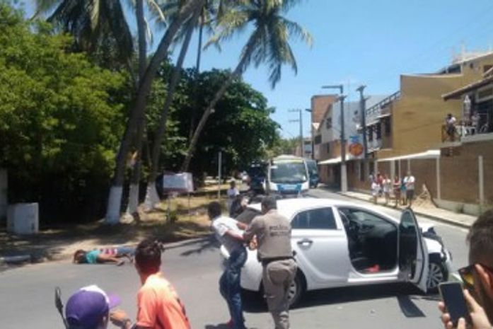 Polícia rende suspeitos de cometer arrastões