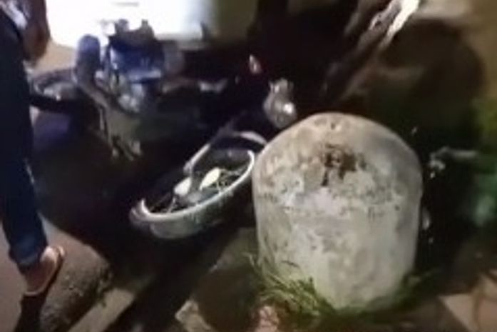 Vídeo: Motocilista fica ferido embaixo de táxi após colidir com veículo parado no Jacintinho