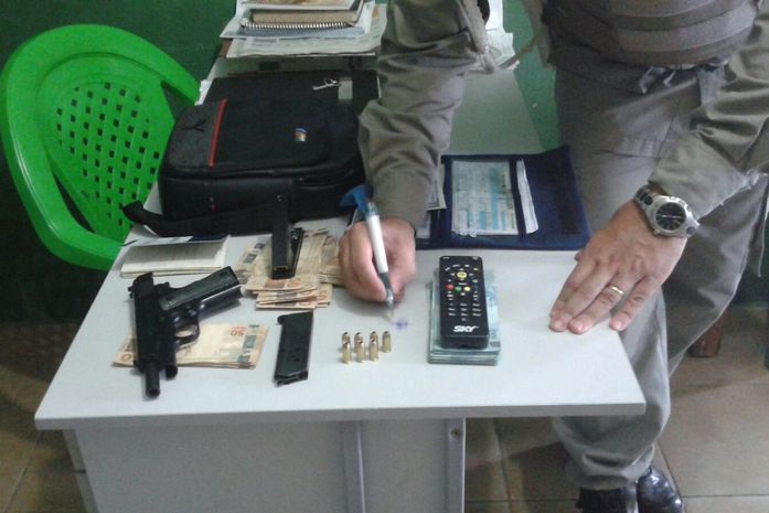 Operação “Integração Norte” apreende arma, drogas e dinheiro