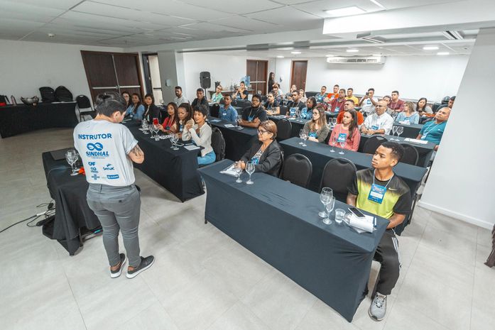 Escola do Turismo: Mais de 1.000 vagas para cursos são ofertadas em outubro