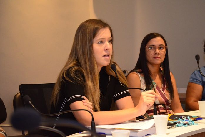 Deputada Cibele Moura